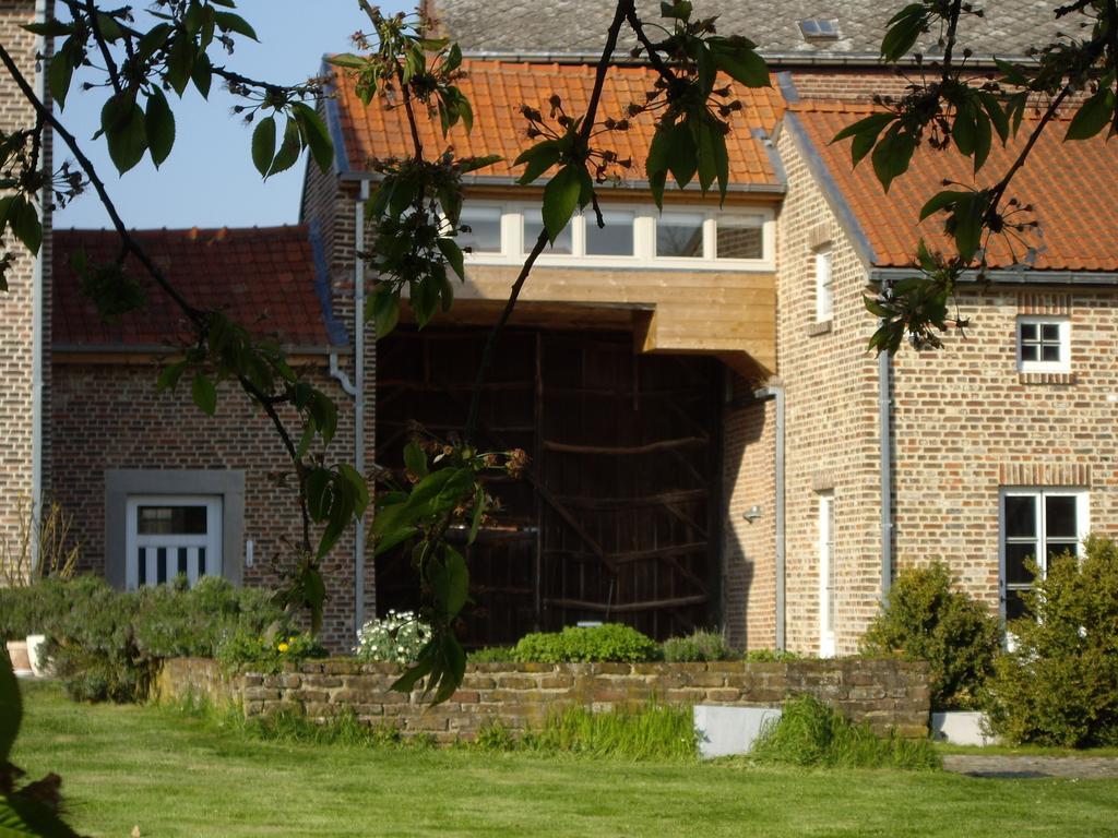 B&B Schoon Goed Gingelom Bagian luar foto